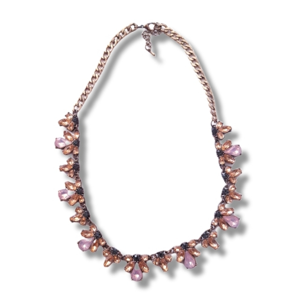 JEWEL MOTIF Blush Pink Statement Necklace